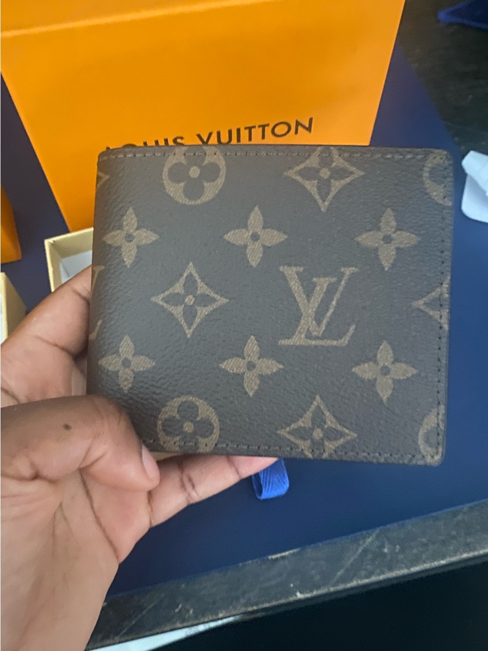 Louie Vuitton (LV) Wallet